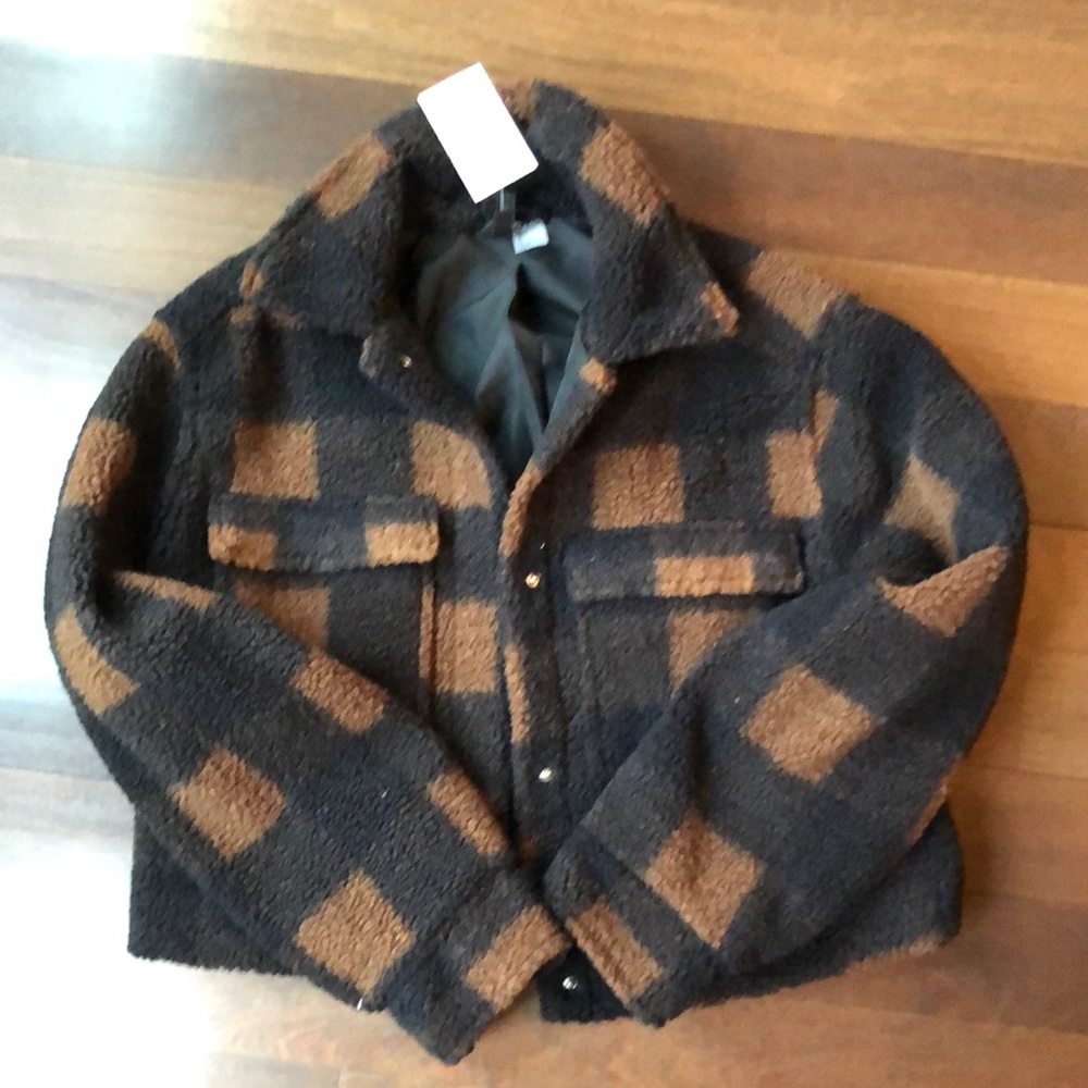 Cropped Shacket/coat